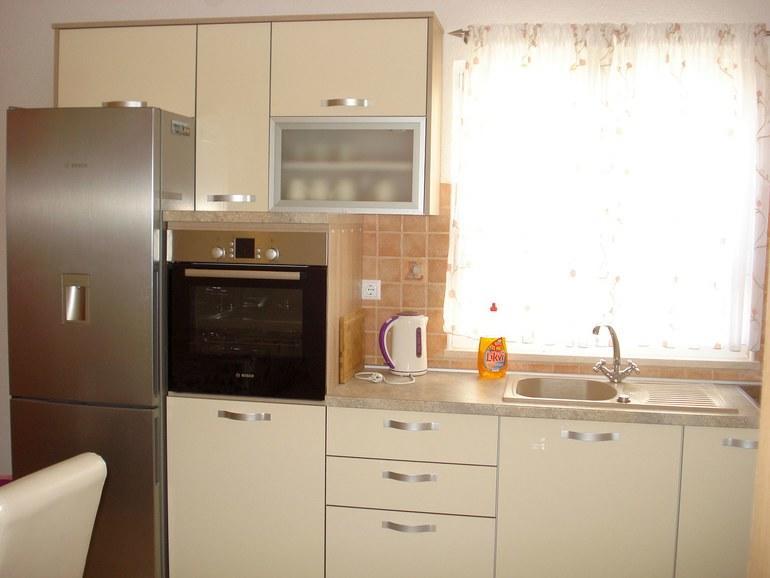 Apartmani Franceska Bol Exterior photo